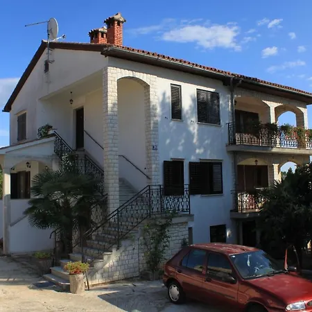 With Parking Space - 7042 Appartamento *