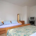 Apartment With Parking Space - 7042 Porec