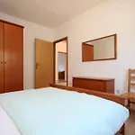 Apartment With Parking Space - 7042 Porec
