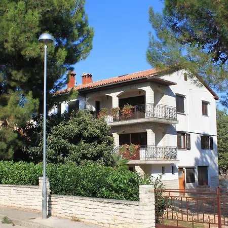 شقة With Parking Space - 7042 بوريتش