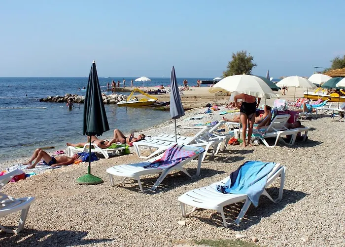 With Parking Space - 7042 Poreč