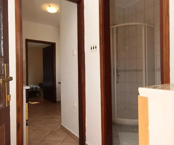 With Parking Space - 7042 Apartman *